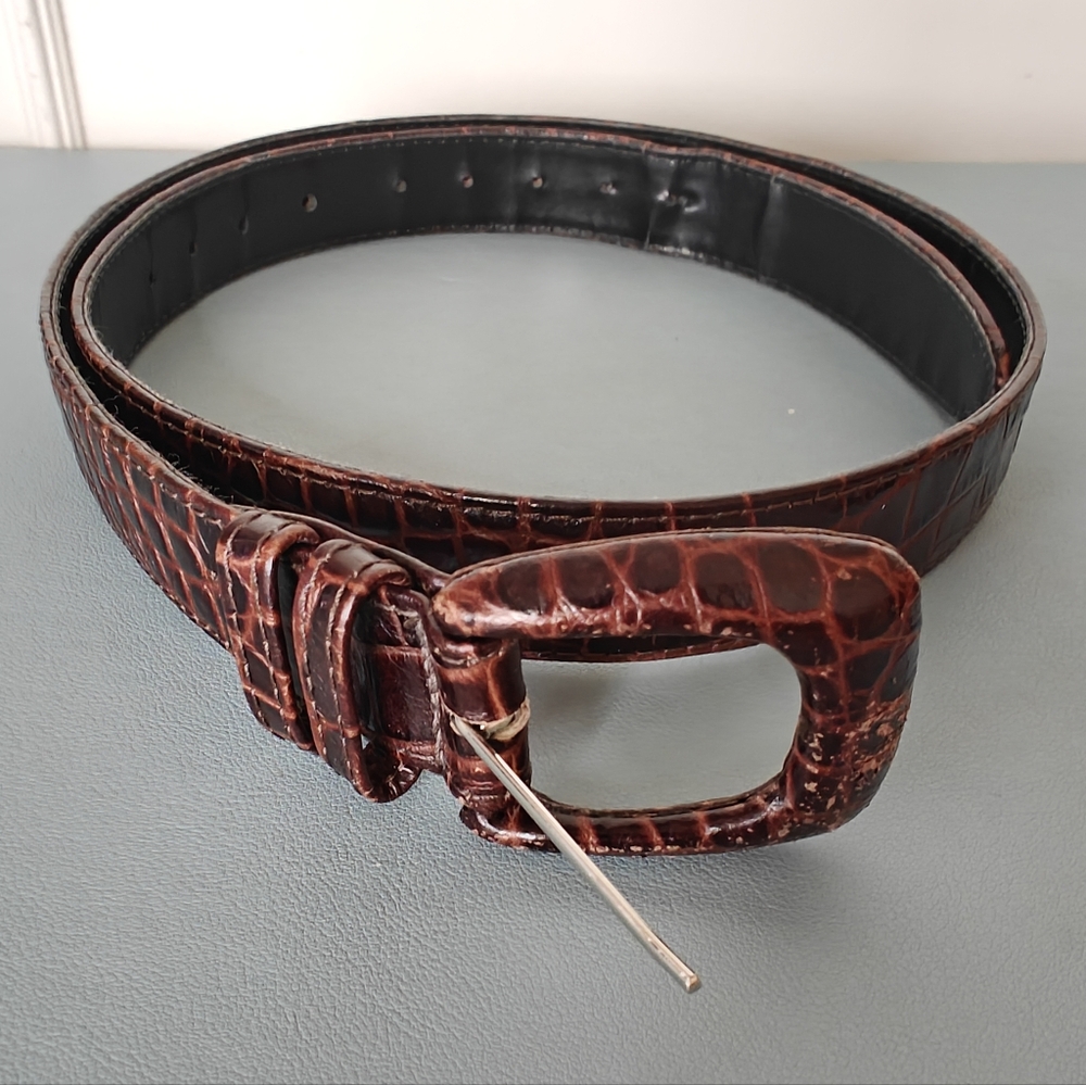 Holt Renfrew Karen Palmer Vintage Burgundy Croc Embossed Leather Belt - 42"